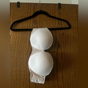 Strapless Body By Victoria Bra